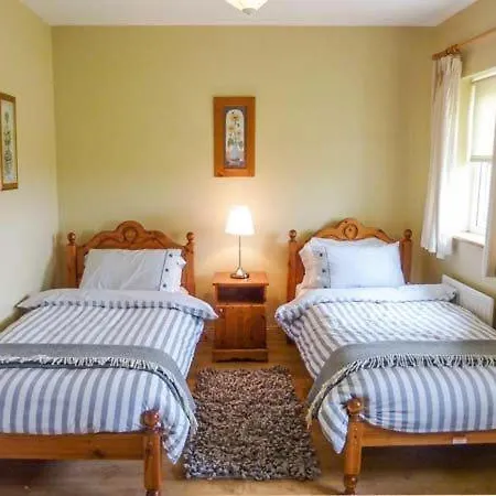 Holiday home 6 Lios Na Sioga Belmullett An Geata Mor